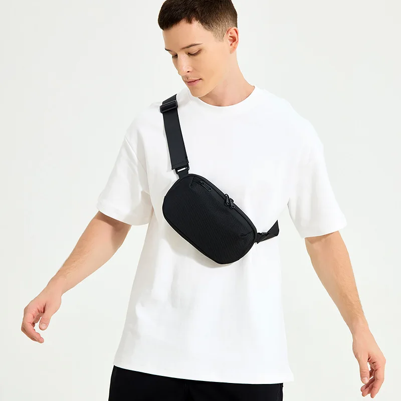 

Men's nylon waterproof mobile phone chest bag outdoor sports cycling crossbody backpack shoulder small body bag