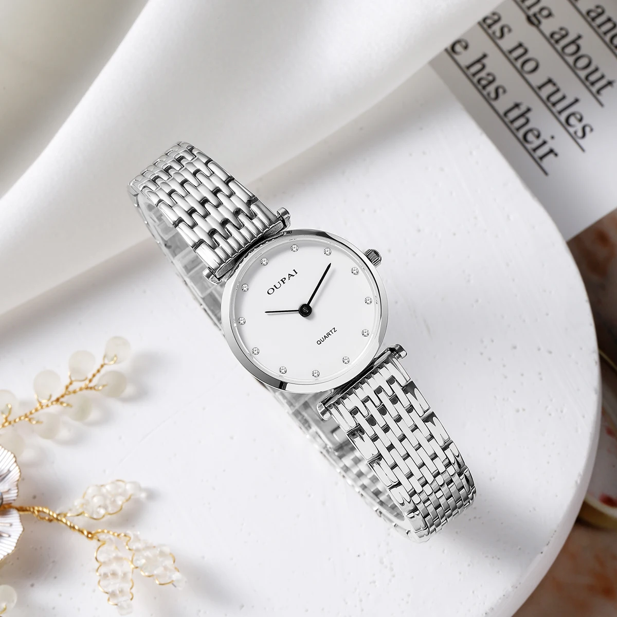OUPAI круглые женские кварцевые часы из нержавеющей стали, повседневные маленькие и изысканные женские часы со шкалой со стразами