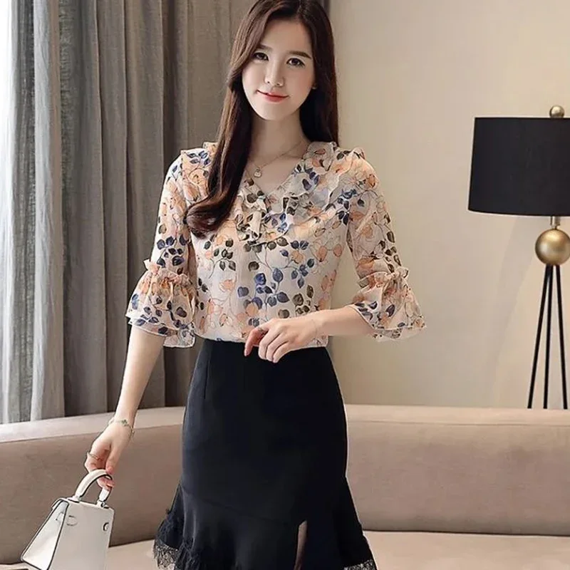 Temperament Elegant Beautiful Printed Short Sleeved Chiffon Shirt for Women\'s Summer Korean Version Loose Large-sized Trendy Top