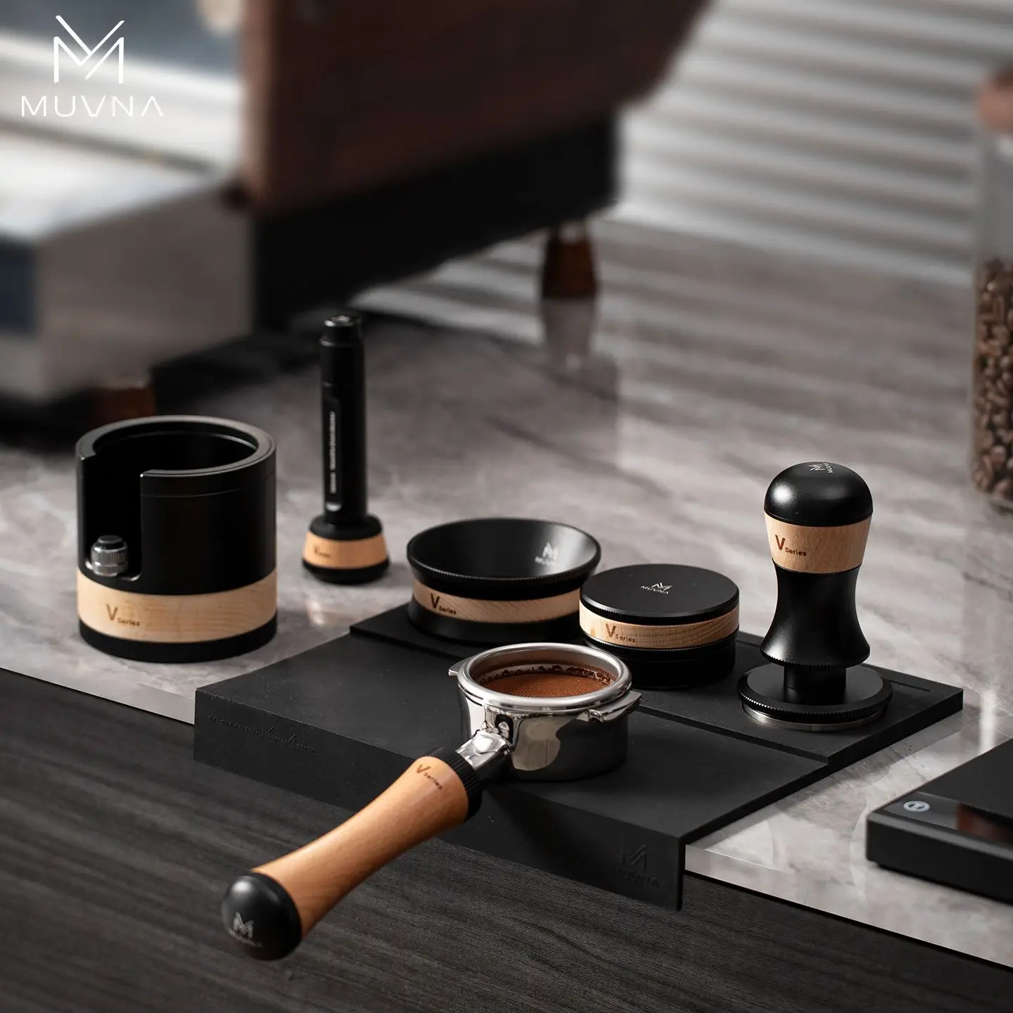 

Распределитель кофе и инструмент WDT MUVNA V Series 58 мм – регулируемый по глубине, для бариста, держатель портафильтра, набор дозирующих колец