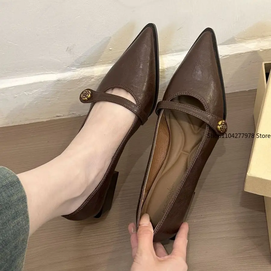 

Fashion Cross Strap Women Mary Jane Shoes New 2025 Autumn Pointed Toe Dress Flat Shoe Ladies Red Soft Sole Ballet Shoes Zapatos