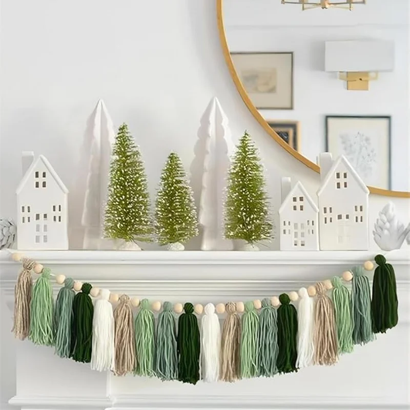 

Green Tassel Wood Bead Garland Christmas Wall Hanging Home Decor Nursery Kids Bedroom Birthday Baby Shower Party Decoration