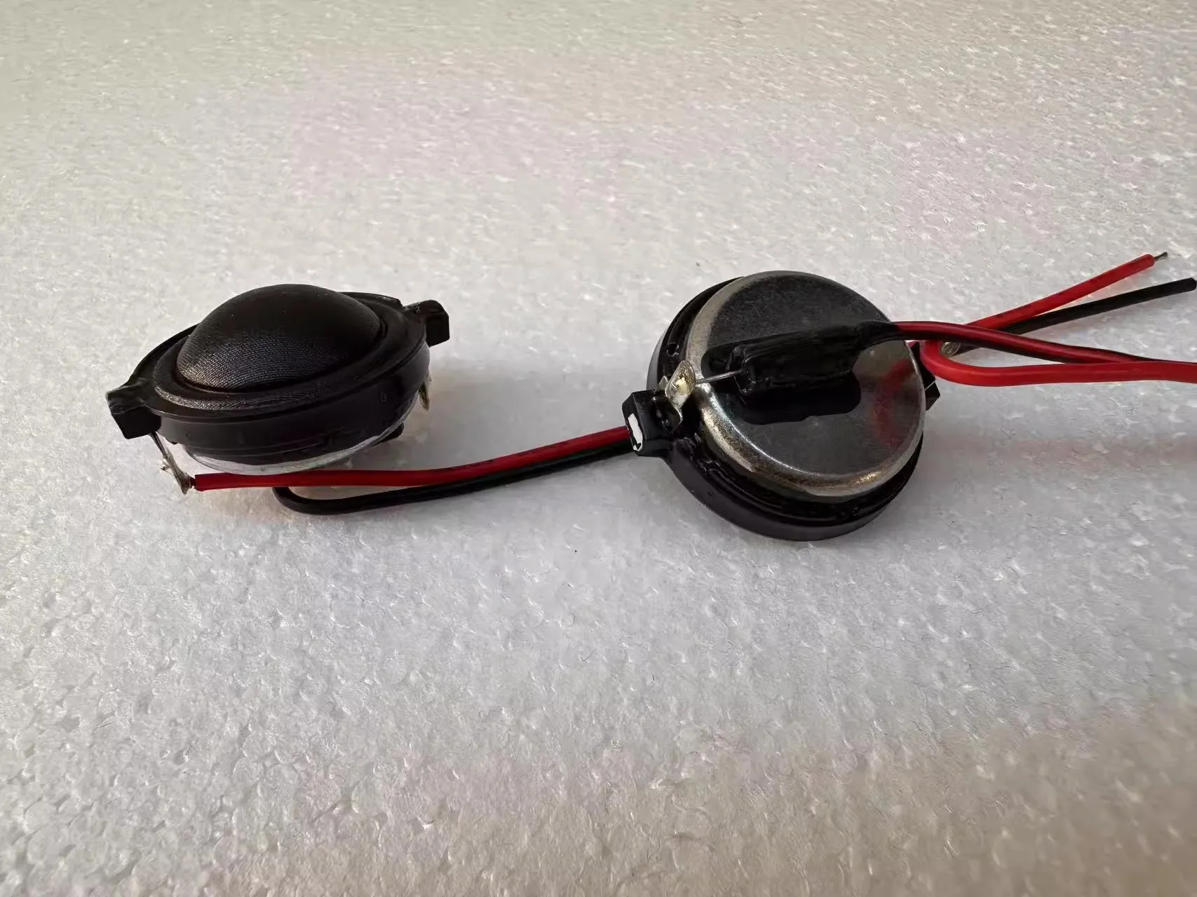 GHXAMP لـ Harman 0.75 "مكبر الصوت قبة الحرير الفاخر 20 ملف صوتي مغناطيس النيوديميوم مع مكثف (30 مللي متر OD) 2 قطعة