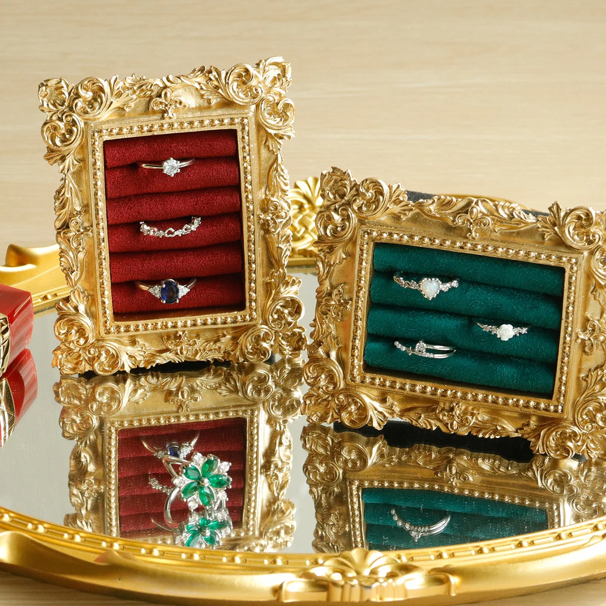 حامل عرض خاتم ذهبي عتيق، صينية حلق من جلد الغزال، تصميم باروكي، هدايا الزفاف وأعياد الميلاد، منظم مخملي لدعامة الخطوبة