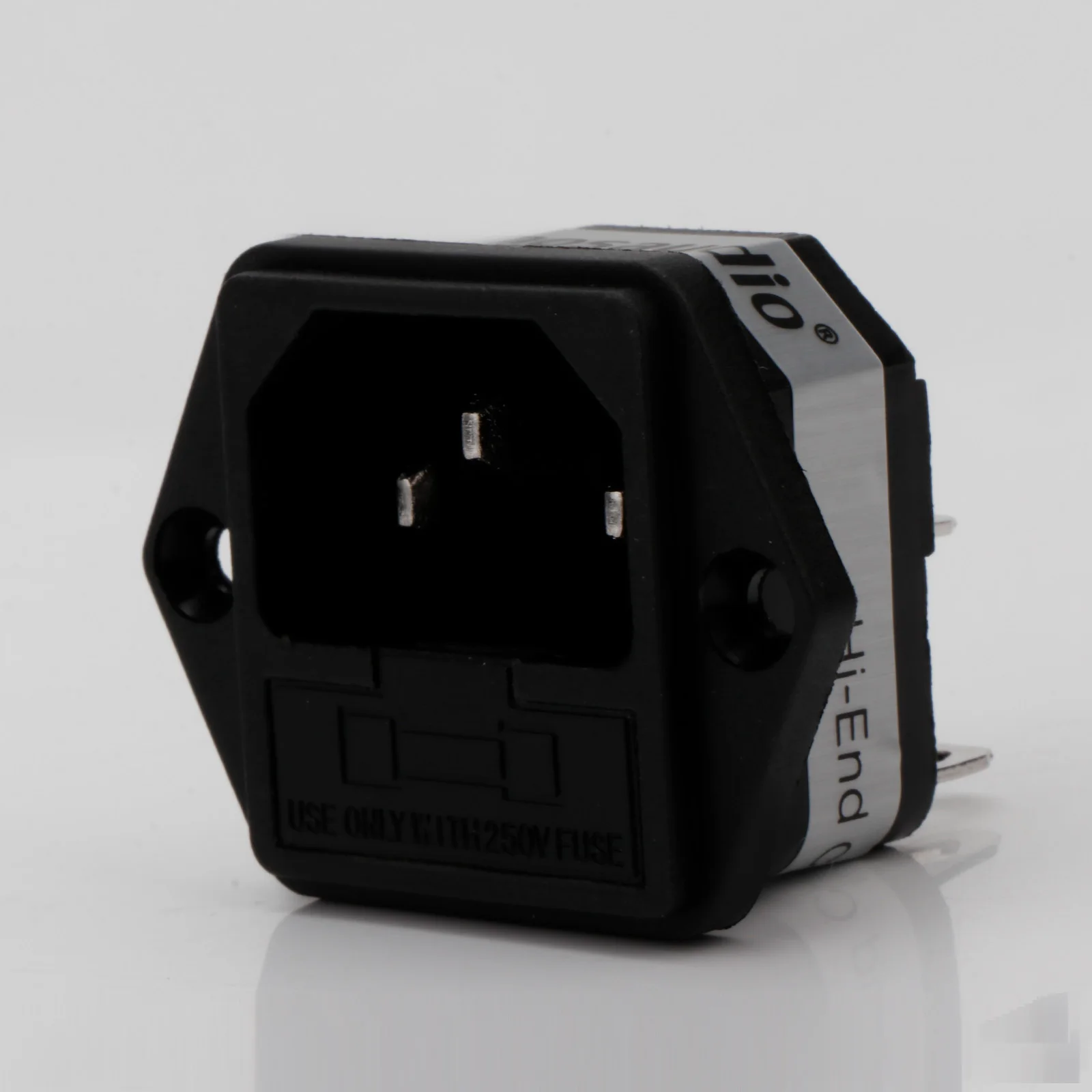 Hight Quality FI-03 24K Gold Plated IEC AC Inlet IEC Input Socket With Solder HIFI Socket Fuse Holder