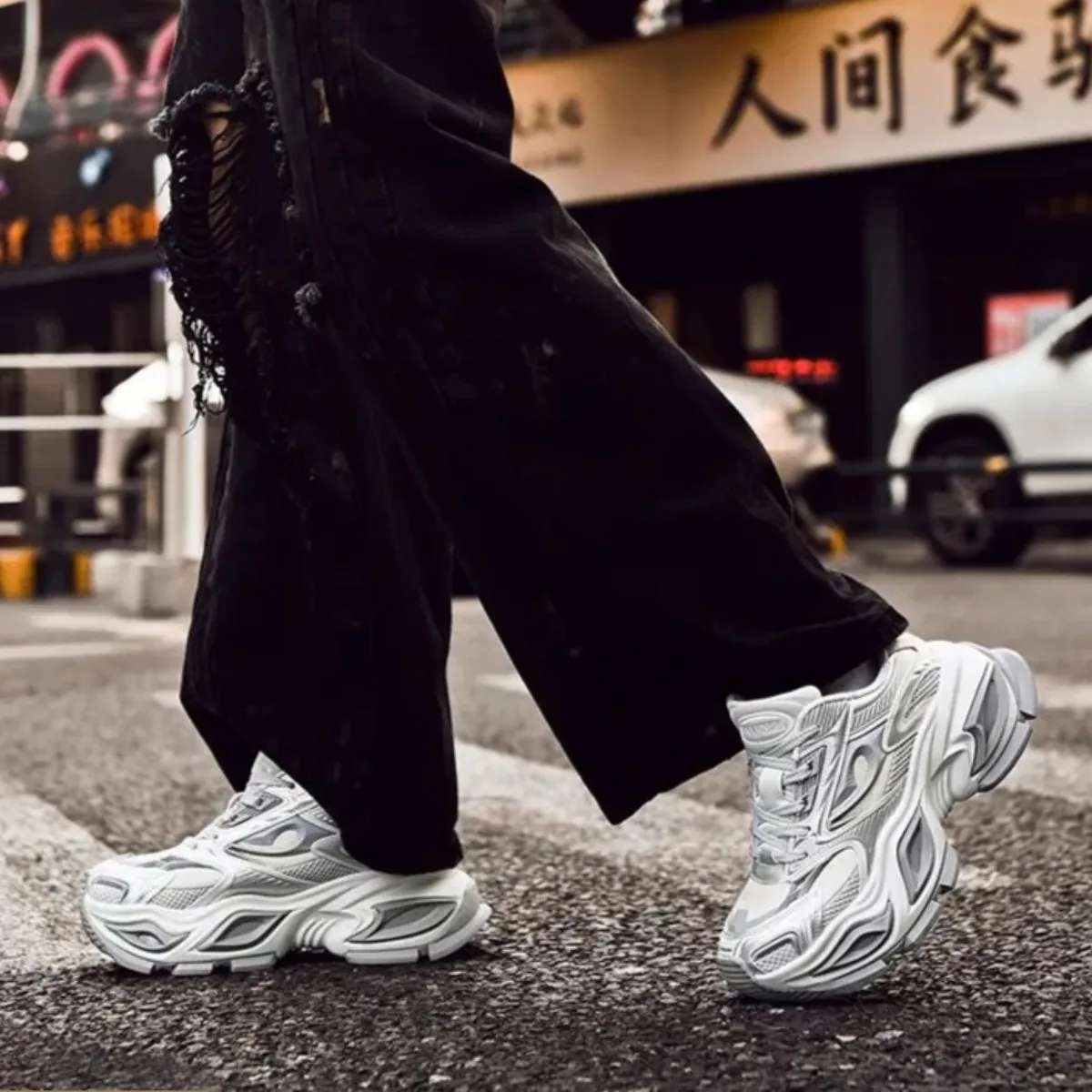 2026 New Couple Distressed Chunky Sneakers, Retro Dad Shoes, Fashion Non-Slip Platform Casual Sneakers