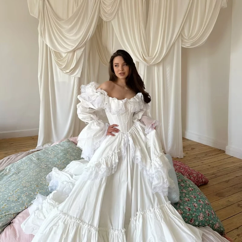 Robe de mariée à manches longues : élégance et choix avisés