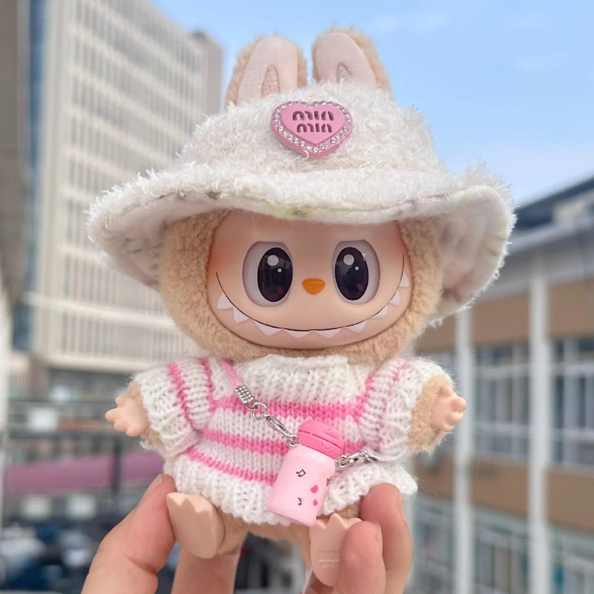 Baju boneka lucu untuk Labubu V1 V2 Idol Fashion Sweater pakaian pesta duduk bergaris Pink putih Sweater Cup pakaian