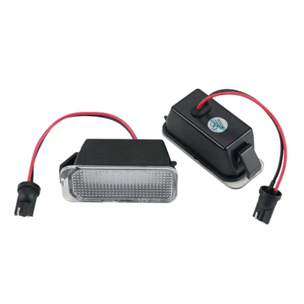 2PCS Luci targa di montaggio per Ford Fiesta Focus Kuga Mondeo Galaxy Ecosport Ranger Explorer Segnale LED Lampada targa
