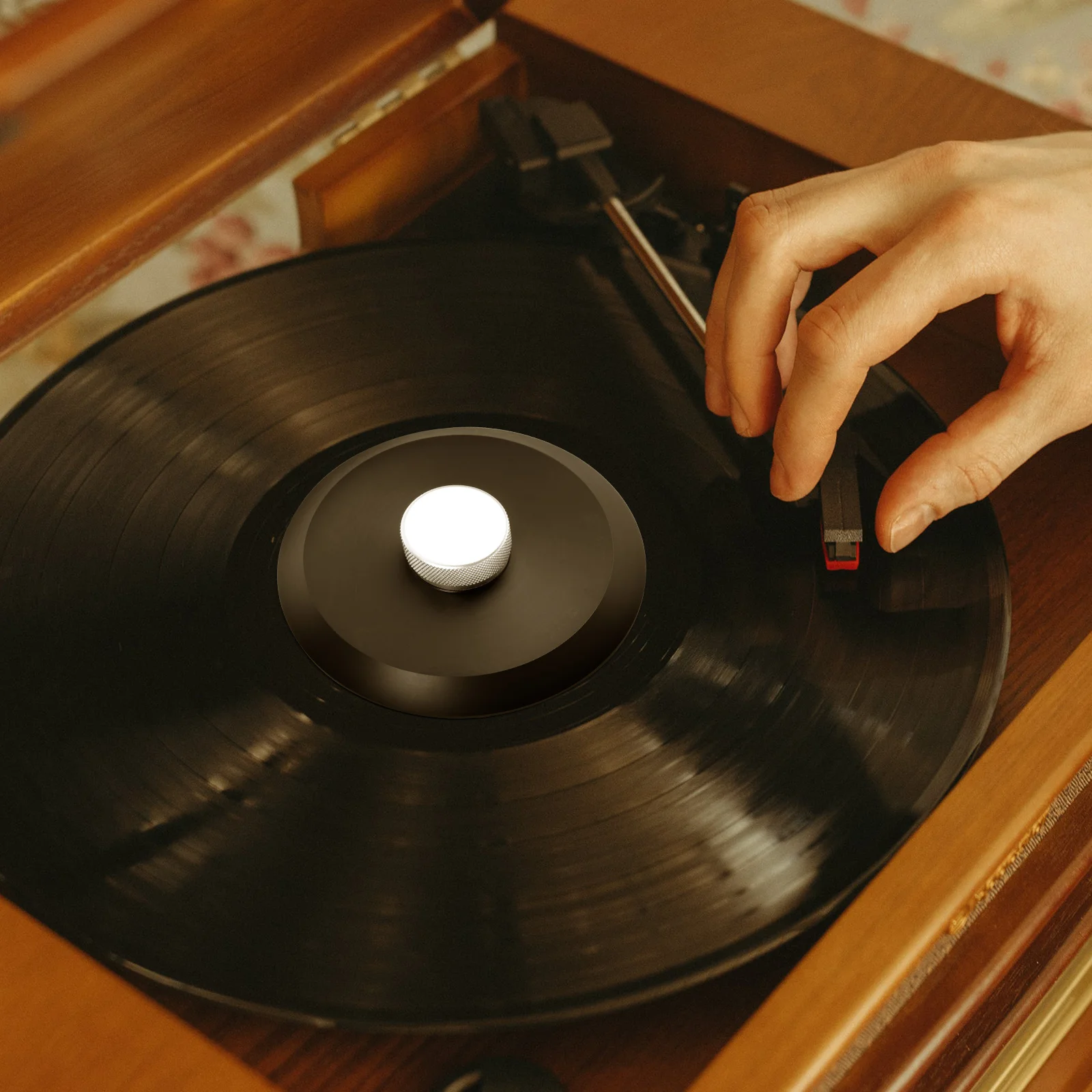 

Vinyl Record Stabilizer Turntable Weight Reduces Vibrations Enhances Stability Wide Compatibility Easy to Use Silver