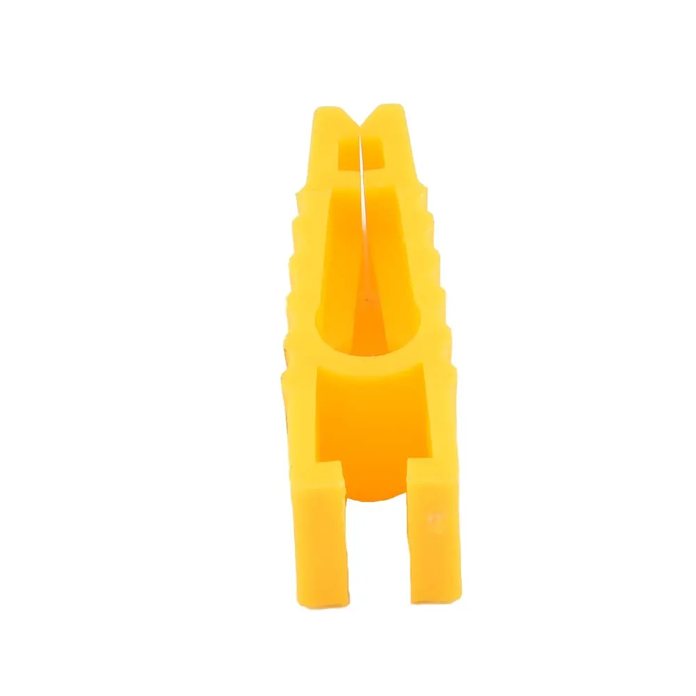 1PCS Mini Car Fuse Puller Clip Yellow Plastic Pliers Tweezers Installation Removal Tool Automobile Fuse Puller