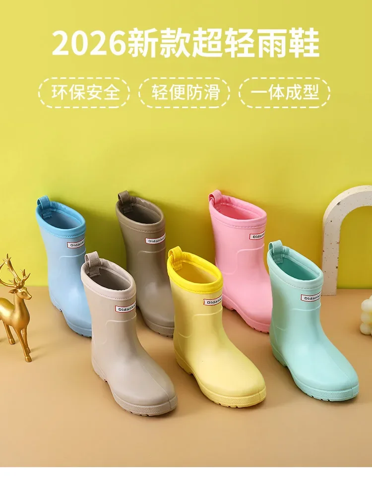 Neue Four Seasons Kinder Leichte Outdoor Rutschfeste Regenstiefel Wasserdichte Weichsohlige Schuhe für Jungen und Mädchen Kinder Schule Gummischuhe – Detail 2