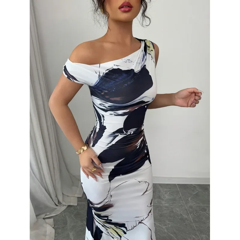 Abito aderente con spalla asimmetrica con stampa floreale Stazione indipendente Gonna lunga senza maniche stile transfrontaliero Vita regolare