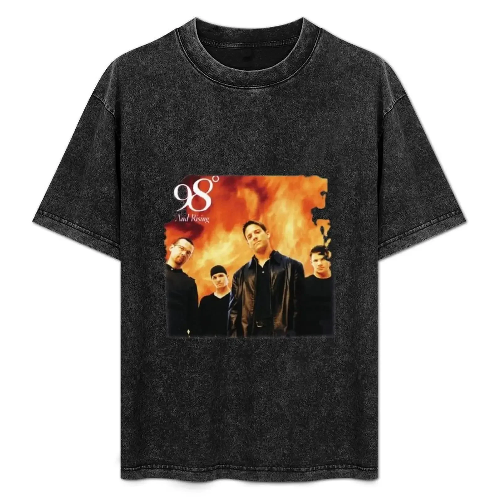 

Loyd D Men's Cotton 98 Degrees T-Shirt No Iron Casual Short Sleeve Top