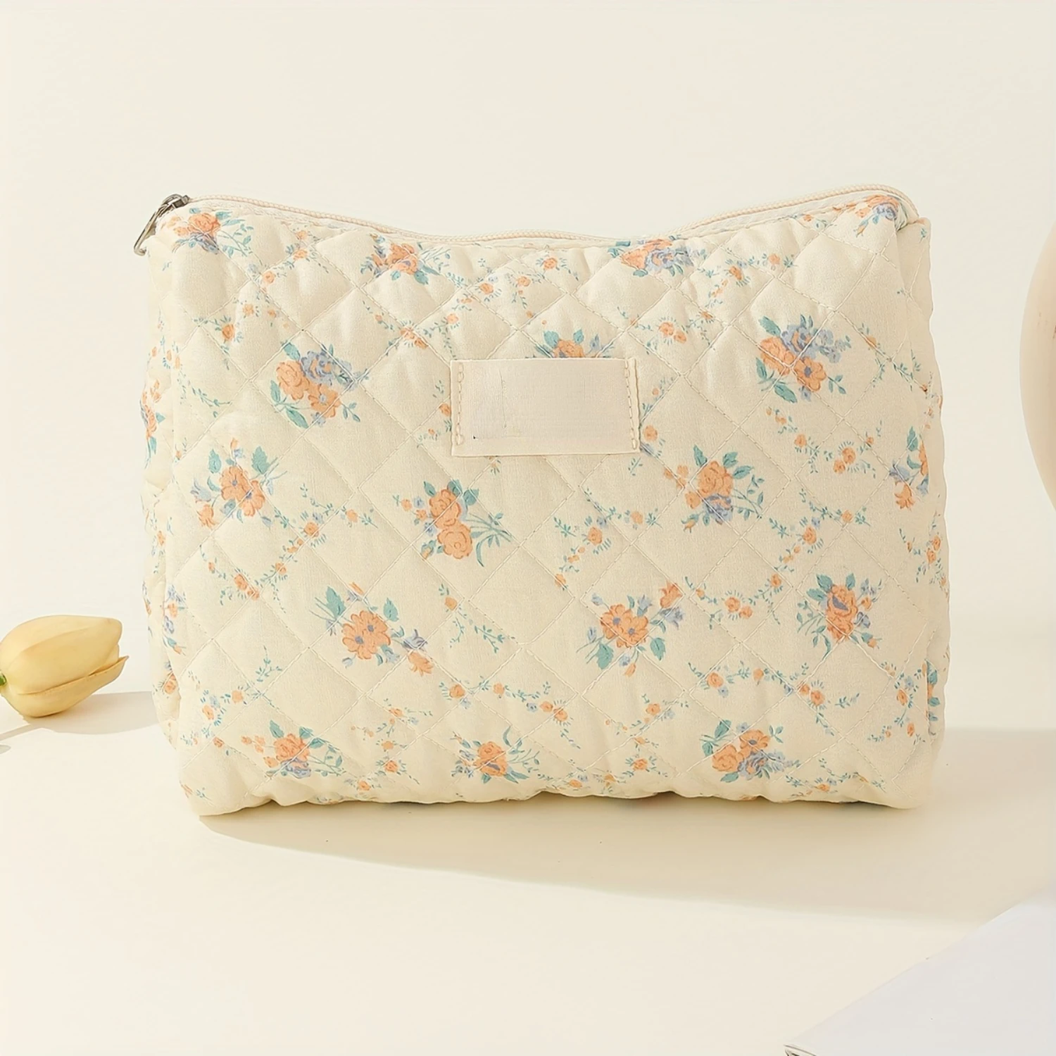 Aesthetic Flower Pattern Pouch, Lightweight Makeup Bag, Women's Carry On Cosmetic Bag