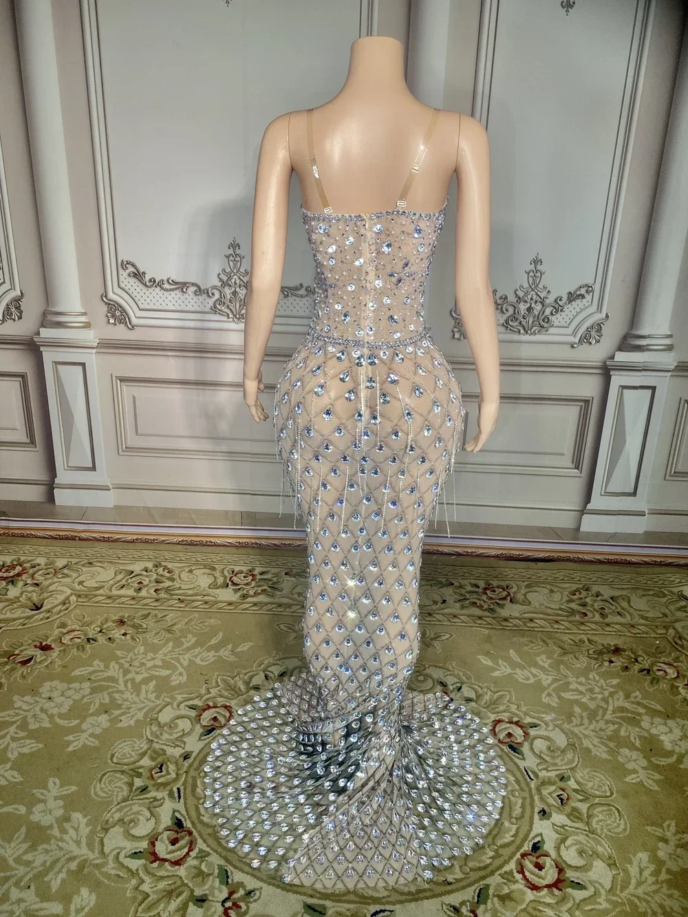 Luxurious Crystals Rhinestones Chains Evening Prom Celebrate Birthday Floor-length Dress for Women Sexy Mesh Photo Shoot Wear