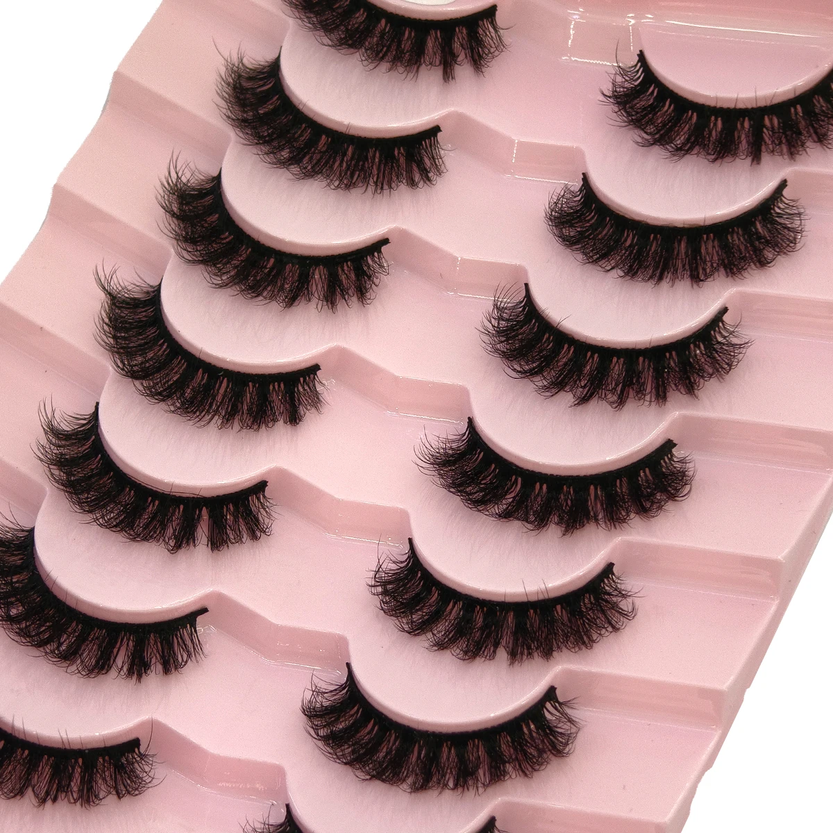 2025 Nuovo 7 paia Ciglia Cat Eye Soffici Ciglia di visone finto 8D Ciglia sottili Confezione Drammatico Ciglia lunghe e spesse Volume Ciglia finte