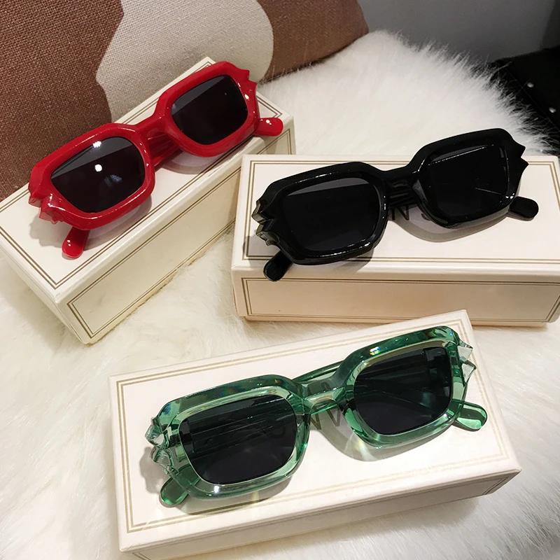 Funky Yellow Rectangle Women Sunglasses Brand Designer Big Decor Frame Square Green Sun Glasses Men Hip Hop Shades Eyewear UV400