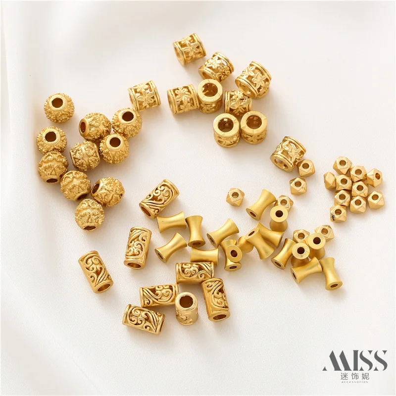 Sand Gold Color Preservation Square Faceted Cylindrical Barrel Beads Small Waist Carved Love Beads DIY Chain Accessories Retro