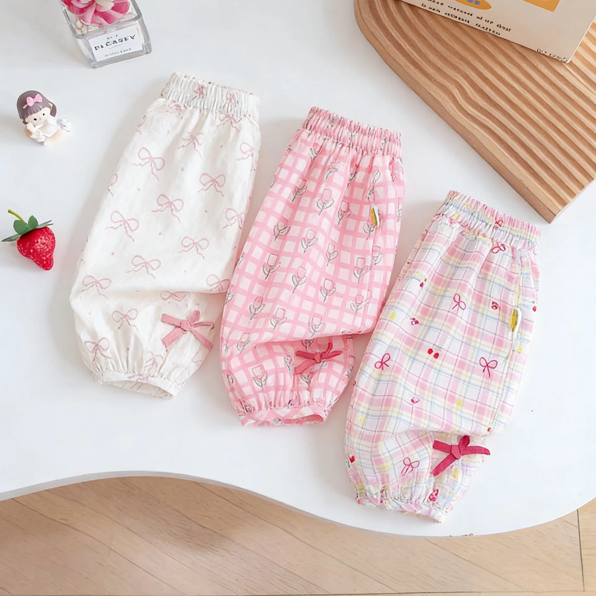 Girls' summer 2026 new butterfly print cool feeling children's nine point air-conditioned pants summer pants thin