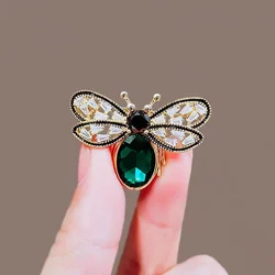 High End Green Crystal Bee Brooch For Women New Fashion Enamel Pin Accessories Gifts