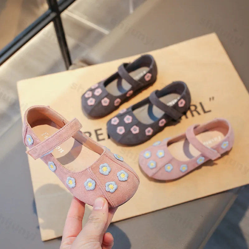 

Girls' Leather Shoes Spring Autumn New Fashion Embroidery Comfortable Princess Shoes Lightweight Soft Sole Non Slip Casual Shoes