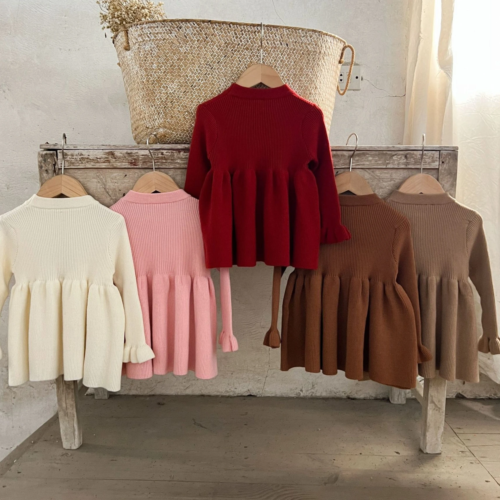 

Юбка 2022, осенняя новая детская одежда, корейский стиль, модное шерстяное платье из чистого хлопка с роговой манжетой для девочек, повседневное, простое, на каждый день