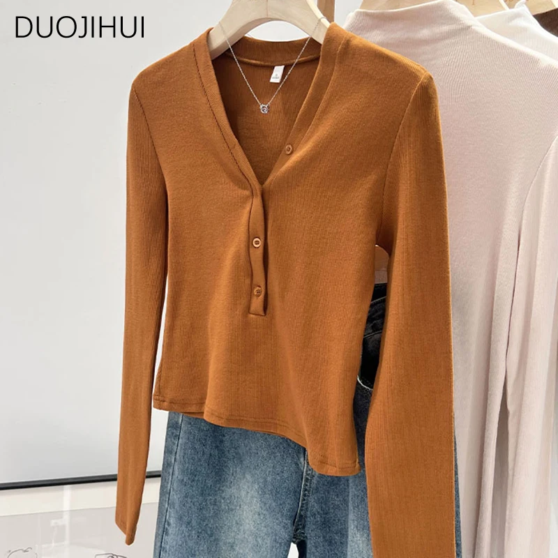 

DUOJIHUI Vintage Orange Chicly Button V-neck Women Pullovers Autumn Sweet Fashion Simple Long Sleeve Pure Color Female Pullovers