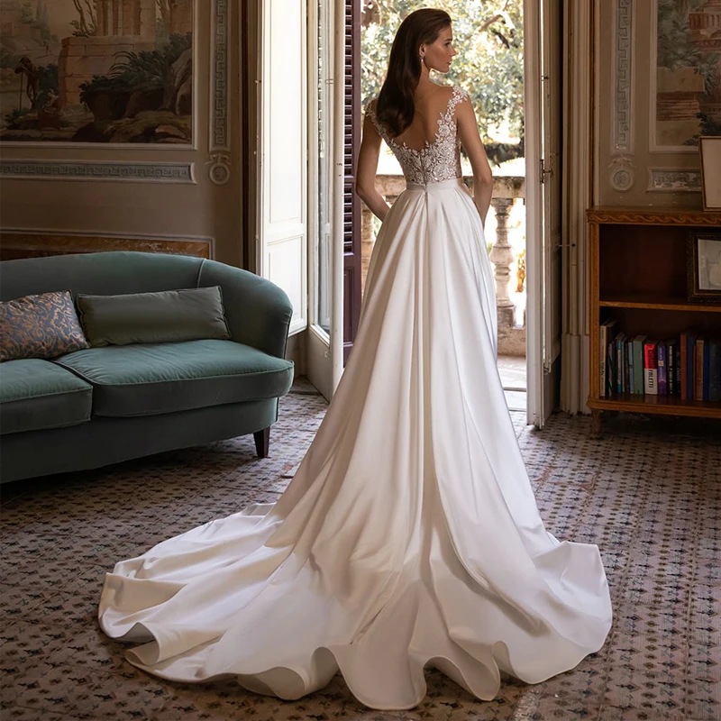 Vestido de novia plisado con cuello en V para novias, prenda de encaje italiano con cuello Halter, apliques de satén de sirena blanco marfil, longitud hasta el suelo, elegante, 2024