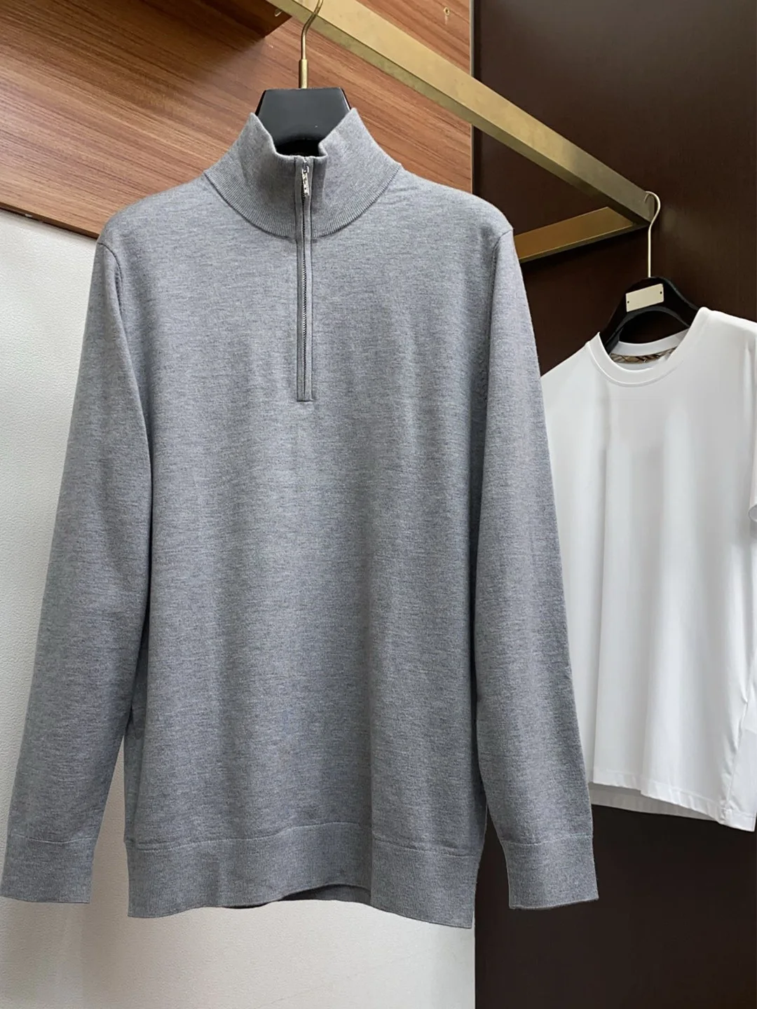 

Casual Sle Men's Knitted Sweater f Zipper Long Sve Stand Collar Pure Color Comfortable Breathable Regular Fit Summer