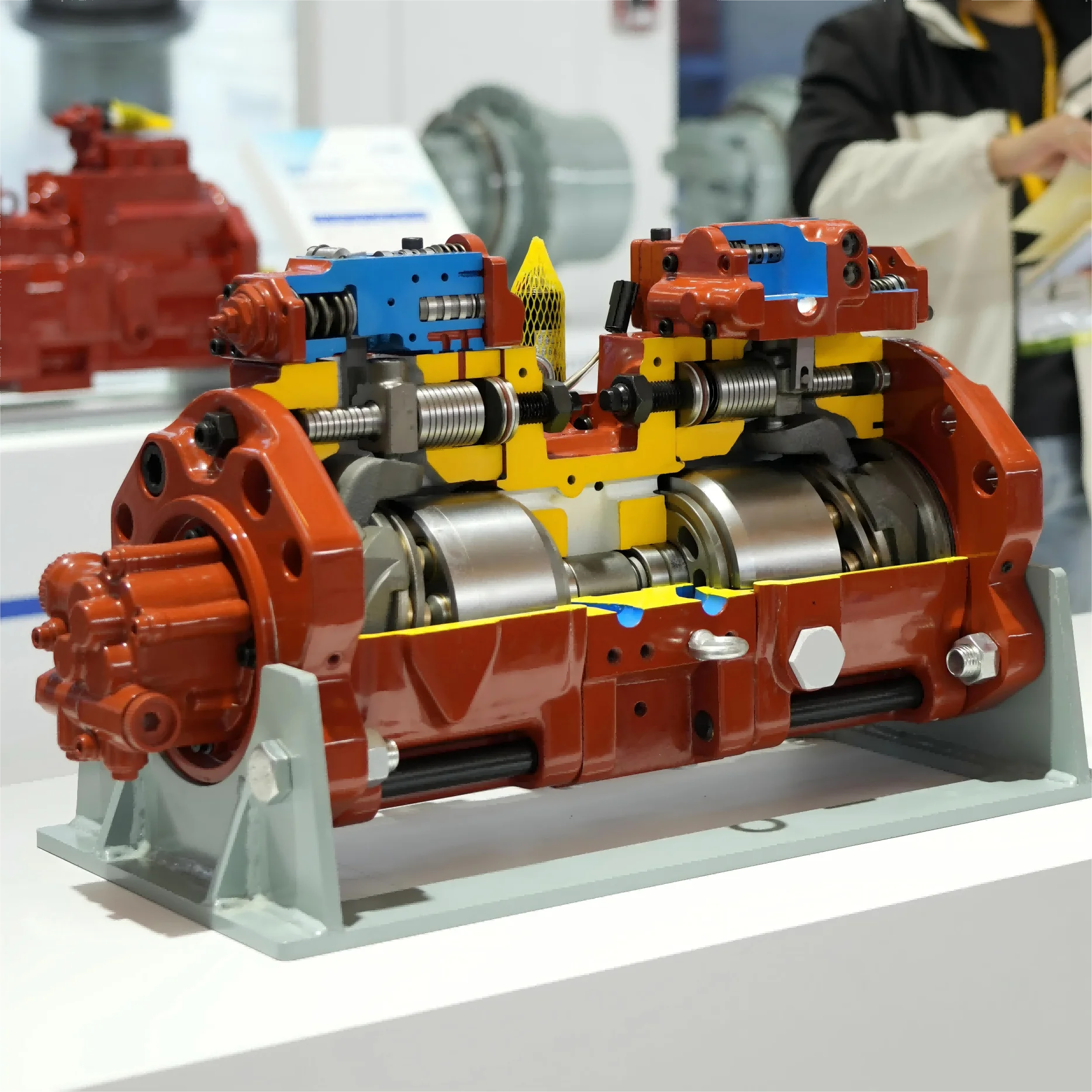 

Zw Brand High Quality Excavator Hydraulic Pump K3V180DTP-9N29-17T For EC360BLC EC360 Crawler Excavator Main Pump Wooden