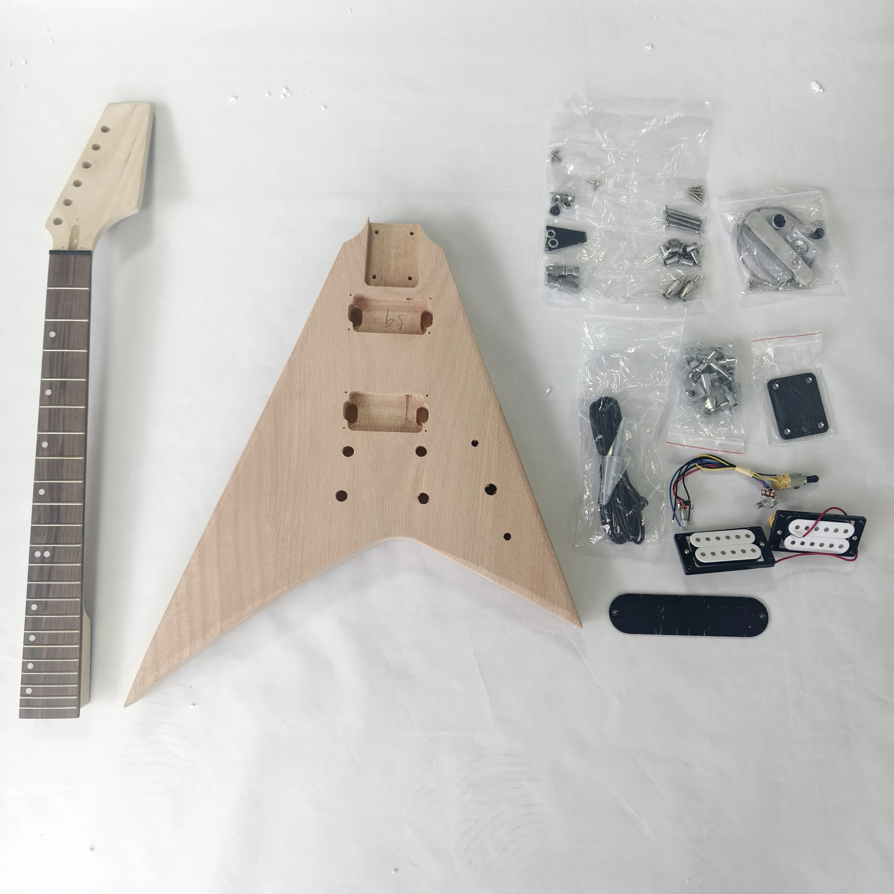 Diy Flying V 6 Stri…