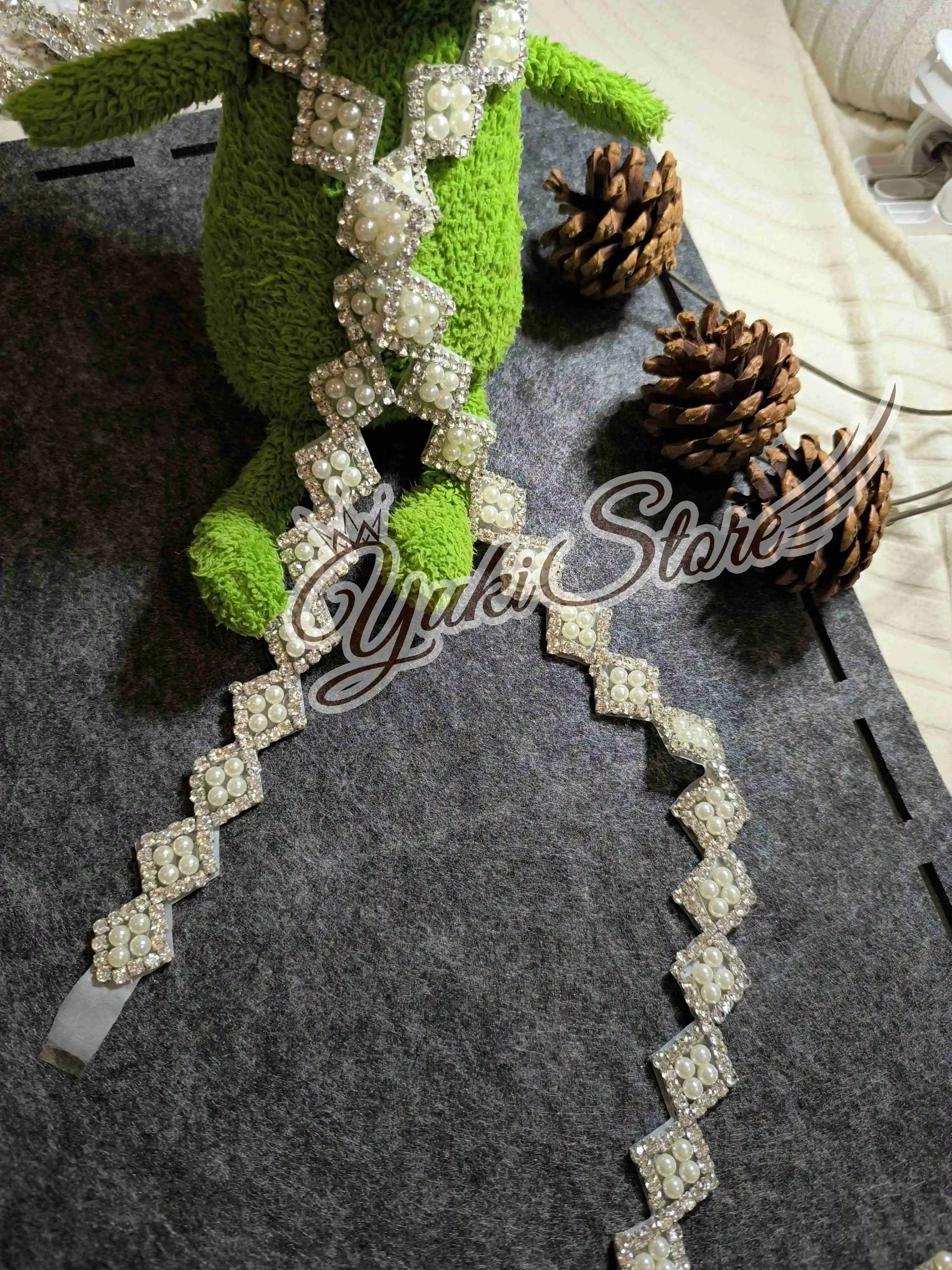 String hesds Silver Small appliques Heavy bead 3d flower lace applique floral pearls embroidery bridal lace patch YK026