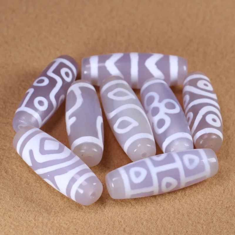 Tibetan natural old agate ice white crystal Buddha heart nine- phoenix four- vajra two-eyed treasure vase tiger to