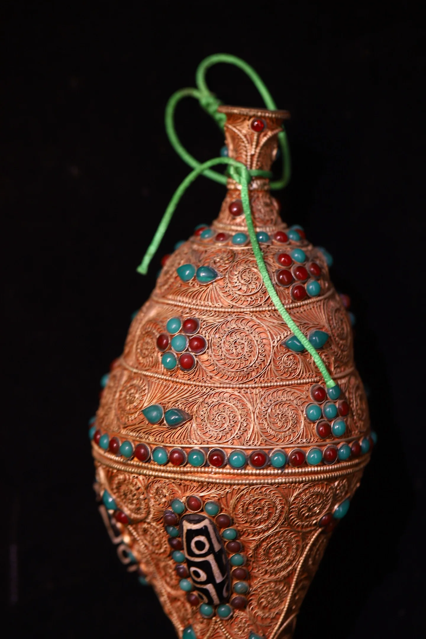 Old Natural Conch Mosaic Gem gZi Beads Turquoise Tibetan Silver Filigree Buddha Flower Buddha Conch Worship Hall Town house