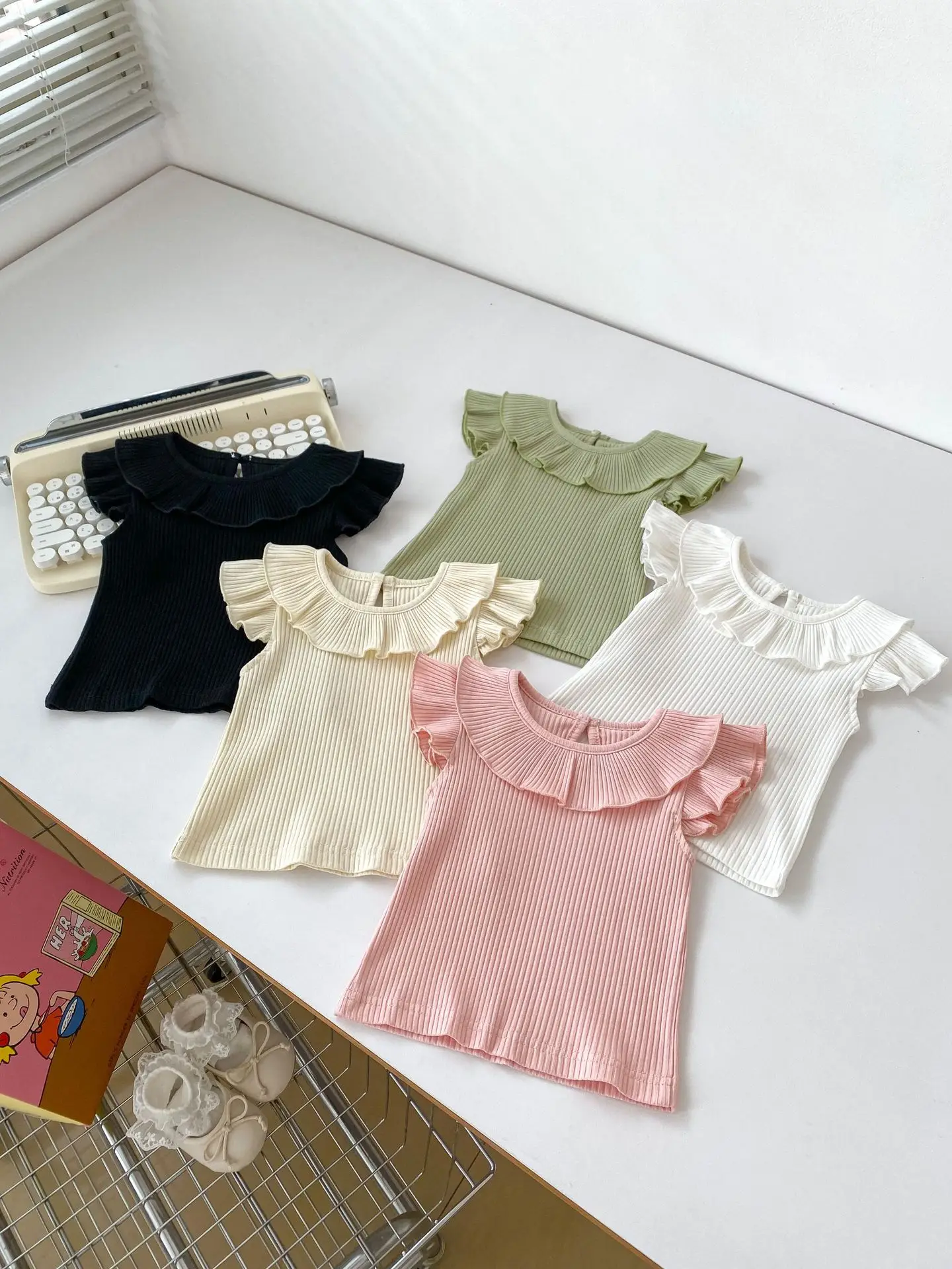 

2024 Summer New Baby Girl Flying Sleeve Tops Infant Ruffled Collar Thin Ribbed T Shirts Cotton Toddler Girl Solid Versatile Tees