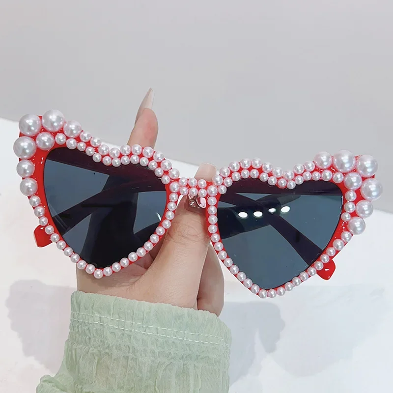 Diamond Pearl Heart Shape Ladies Sunglasses Wedding Party Sun Glasses Women Big Frame Cute White Black Shades Fashion Eyewear