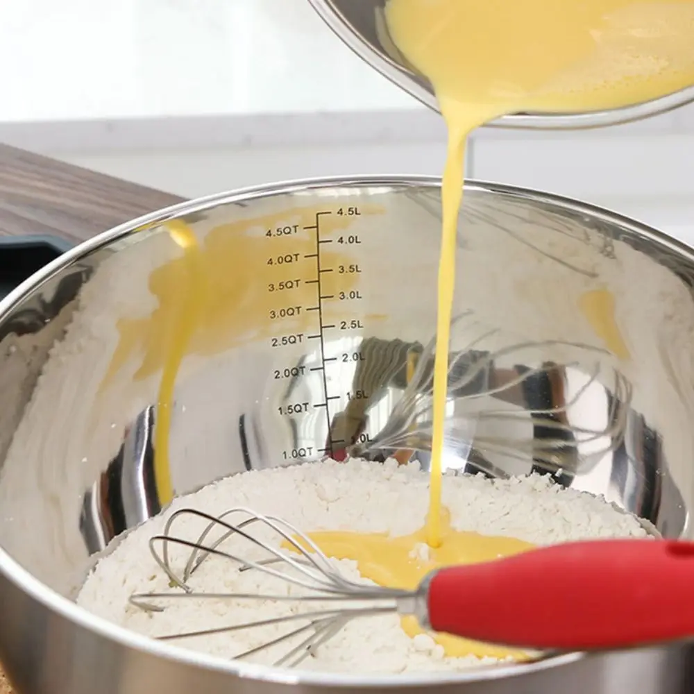 

Многофункциональная миска для смешивания из нержавеющей стали с нескользящим дном и крышкой. Миска для салата. Масштабовая миска для замешивания теста с фруктами.