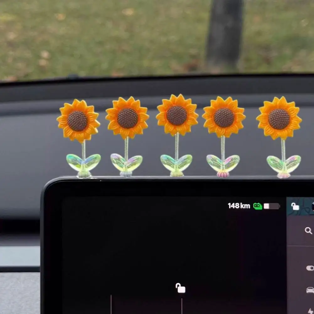 Car Dashboard Decorations 5pcs Sunflower Car Dashboard Decor Set Resin Spring Wobbly Flower Ornaments with Non-slip for Office