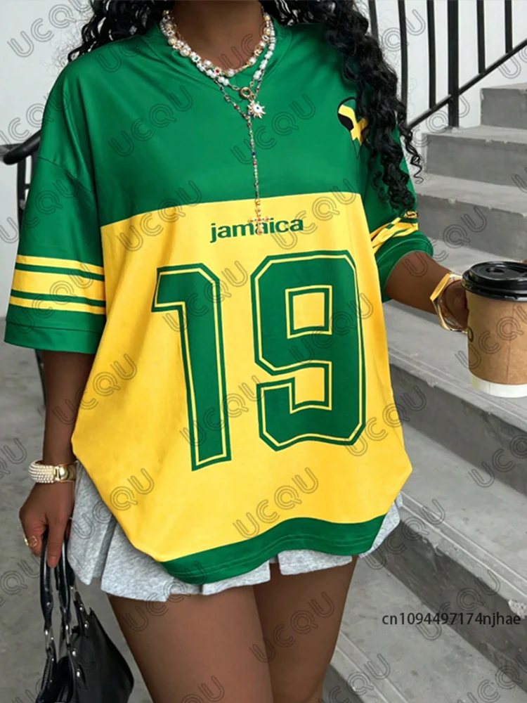 2025 صيف جديد جامايكا No.19 طباعة المرأة تي شيرت الخامس الرقبة المرقعة قصيرة الأكمام كرة قدم رياضية جيرسي Y2K فضفاض المتضخم القمم