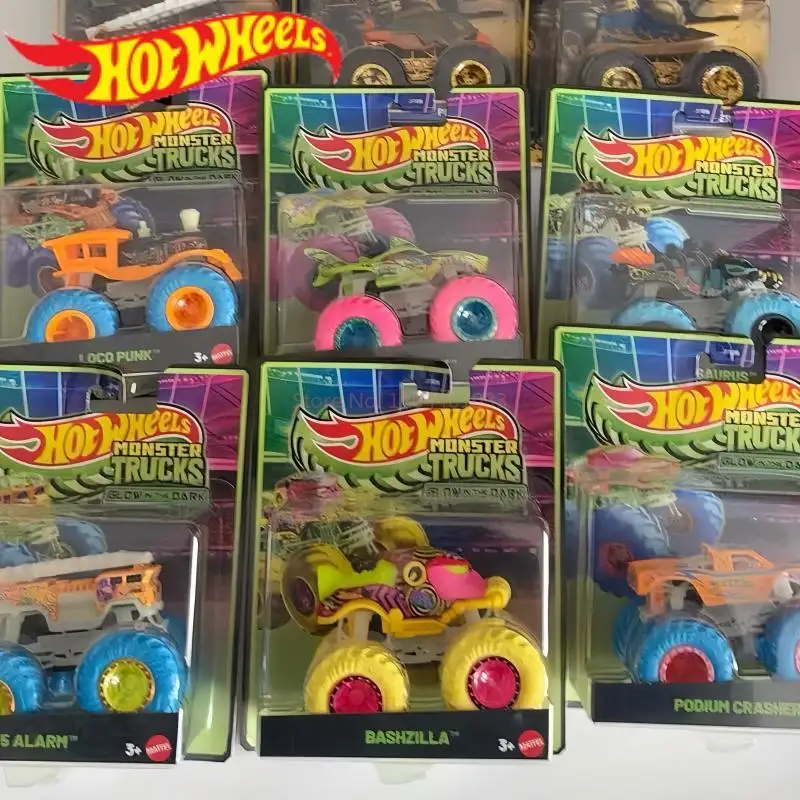 

Новинка 2026 года: Машинки Hot Wheels Monster Trucks, светящиеся в темноте, серия JFX08, модель Big Foot, литые игрушечные машинки, внедорожники, подарки для мальчиков на Рождество