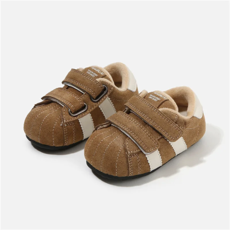 

Новинка 2023 года, осенне-зимняя детская обувь, кожаная обувь для маленьких мальчиков, босиком, мягкая подошва для девочек, уличные теннисные модные детские кроссовки