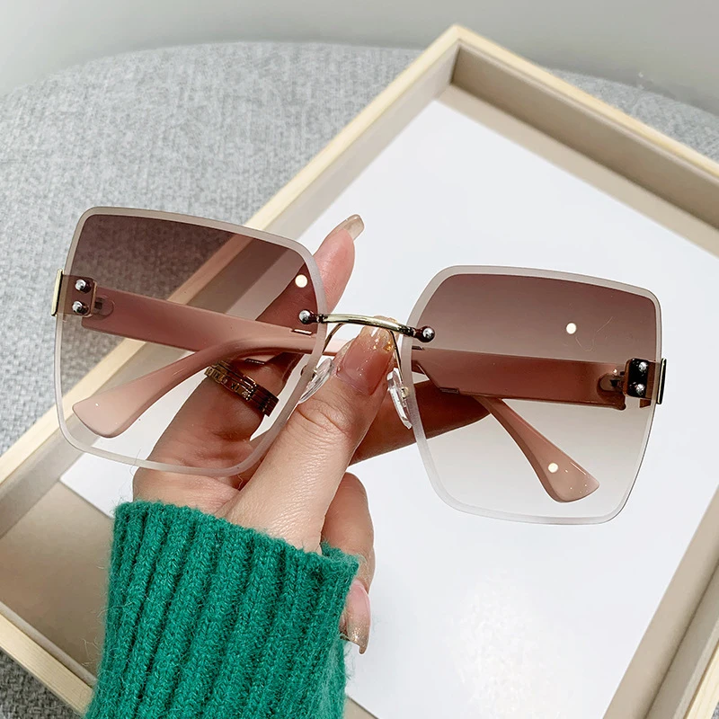 1 قطعة النظارات الشمسية مربع خمر امرأة الكلاسيكية الرجعية التدرج مرآة فرملس نظارات شمسية الإناث موضة بدون شفة Oculos دي سول