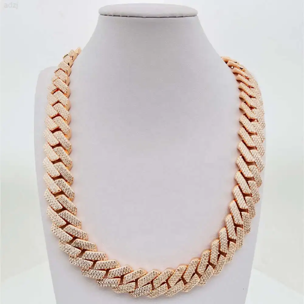 

Rose Gold Big Guy 18mm Fully Iced Out 3 Rows Diamond Moissanite Cuban Chain for Men
