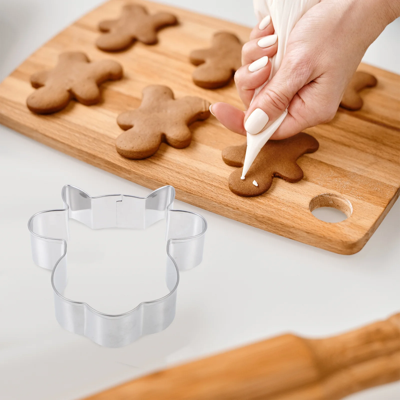 

4pcs Cow Shape Cookie Molds Stainless Steel Baking Cutters Reusable Diy Biscuits Moulds For Party Cake Making Kitchen Baking