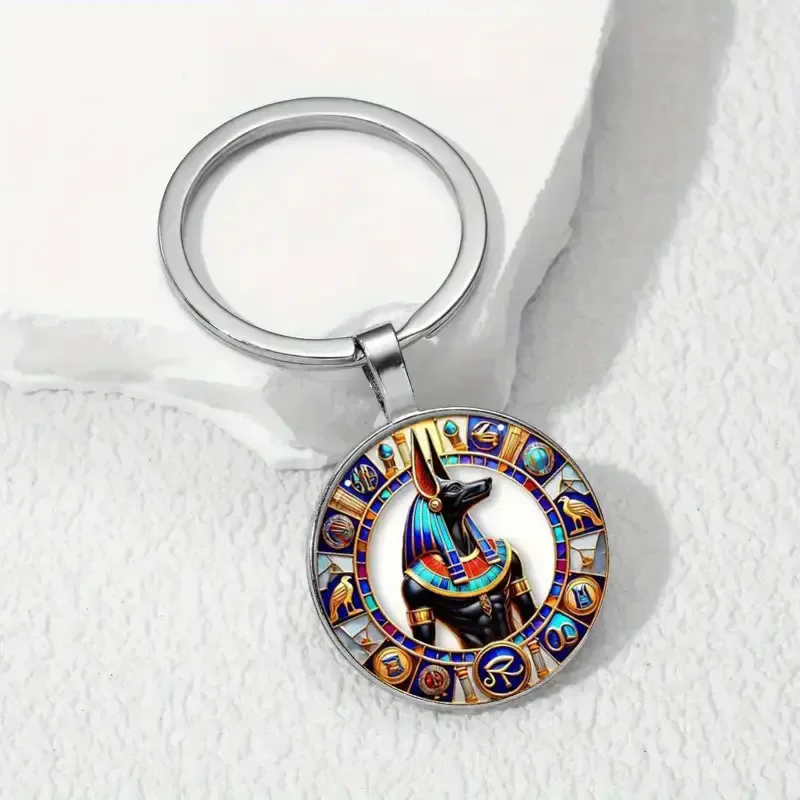 Jesus Glass Keychain - Fashionable Alloy Car Pendant and Bag Suitable for Weddings, Birthdays, Graduation, and Christmas