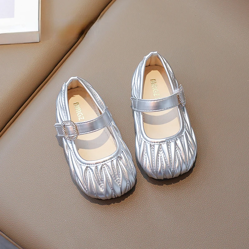 Brand Design Pleats Ballet Flats Baby Kids Luxury Rhinestone Buckle Strap Mary Jane Shoes Toddler Girls Silver Princess Zapatos