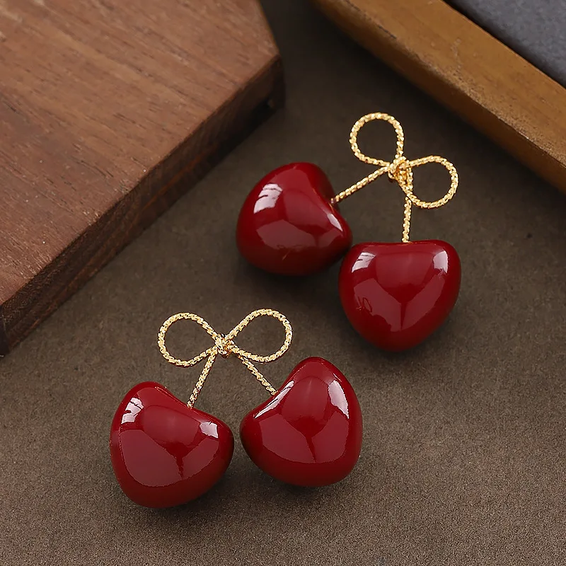Fashionable, fresh, delicate, gentle, festive, Ankara red cherry pearl earrings, versatile personalized fashionable earrings