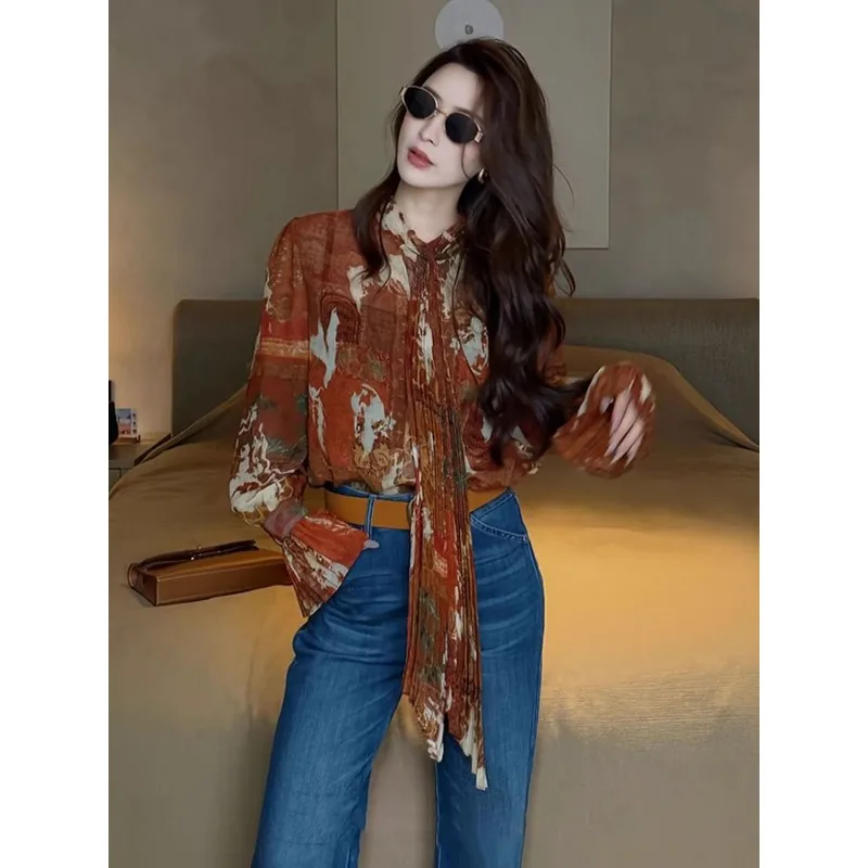 2025年秋 ハイエンド フランス風 トップニッチデザイン レースアップ プリントシフォン 長袖シャツ