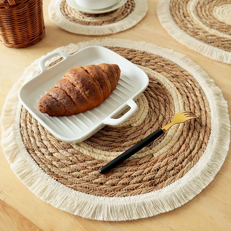 

Heat Resistant Pad Table Decoration Accessories Round Straw Woven Placemats Kitchen Dining Table Mat Braided Tassel Place Mat